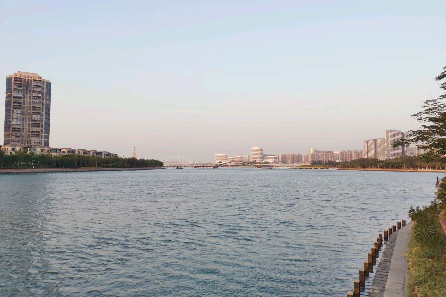 五緣灣