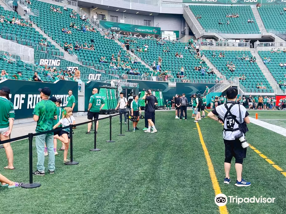 Perth to Regina Flights