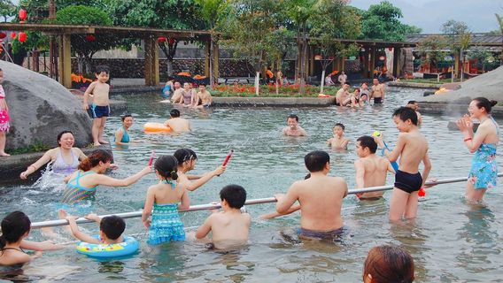 West Grand Canyon Hot Spring