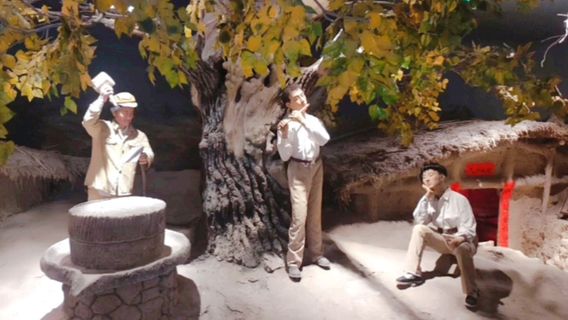 Xinjiang Bingtuan Diliu Shi Wu Jia Qushi Museum