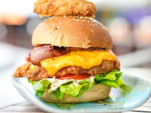 Longboards Laidback Eatery & Bar