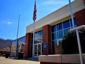 Harlan Center