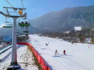 Xiling Snow Mountain Ski Resort