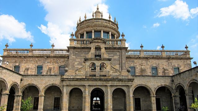 Cabañas Museum