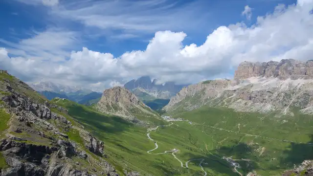 Hotels near Pordoi Pass