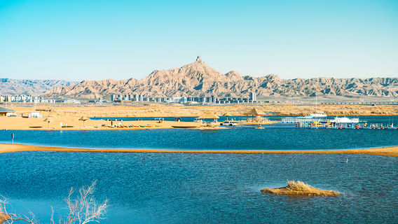 Wuhai Lake