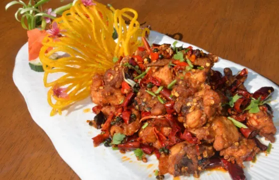 太平湖森林木屋酒店湖景餐廳