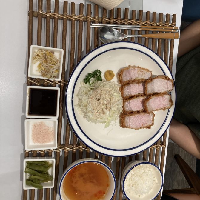 이태원 맛집 재재식당 | 트립닷컴 아시아 트래블로그