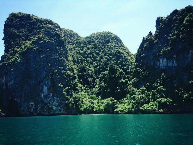 Relax in Koh Hong 
