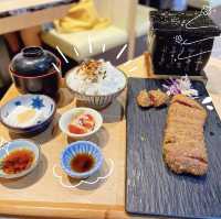 旺角人氣吉列牛肉店