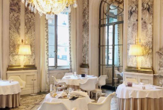 RESTAURANT LE MEURICE ALAIN DUCASSE User Photo