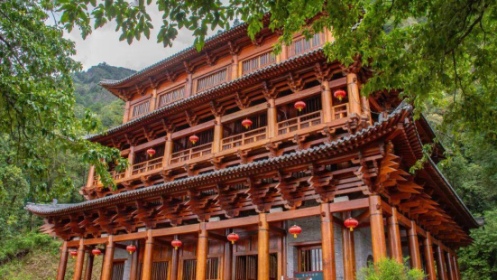 Fangguang Temple