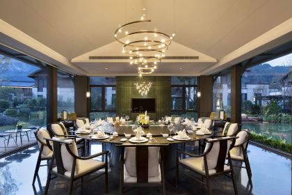 武夷·椿泊度假酒店·品崇安餐厅