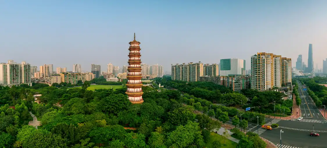 Отели рядом с достопримечательностью «Chigang Tower»