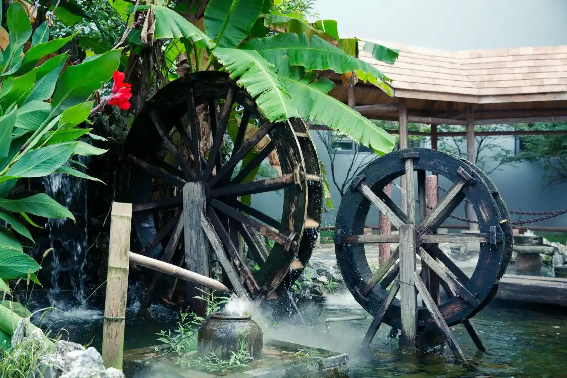 鄰近新世紀藝術館的酒店