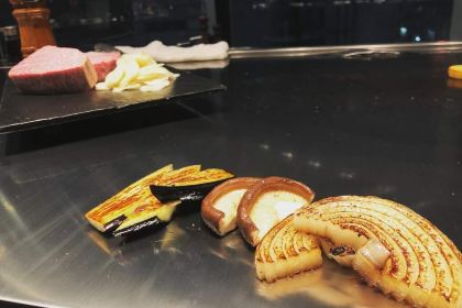 Ganso teppan'yaki steak konemisono ginzaten