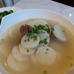 康定黑青稞庄园·新式藏餐·牦牛肉汤锅 여행 사진