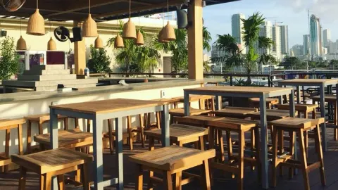 Astra Miami Rooftop in 마이애미