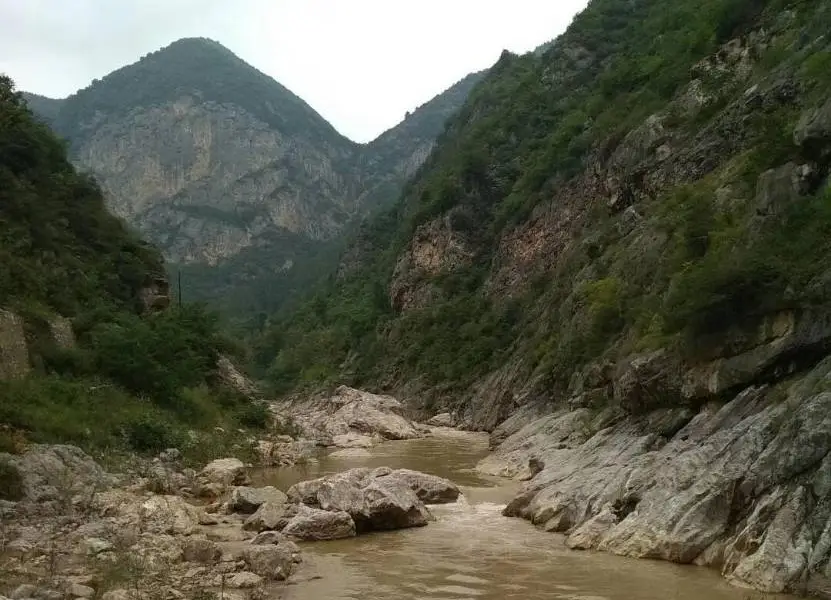 Feilongxia Nature Scenic Area