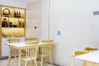 九华山妙有小巢民宿(肉身宝殿店)·中餐厅