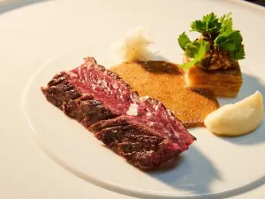 Sparkling Bistro