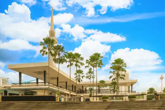 Hotels near Natlonal Mosque