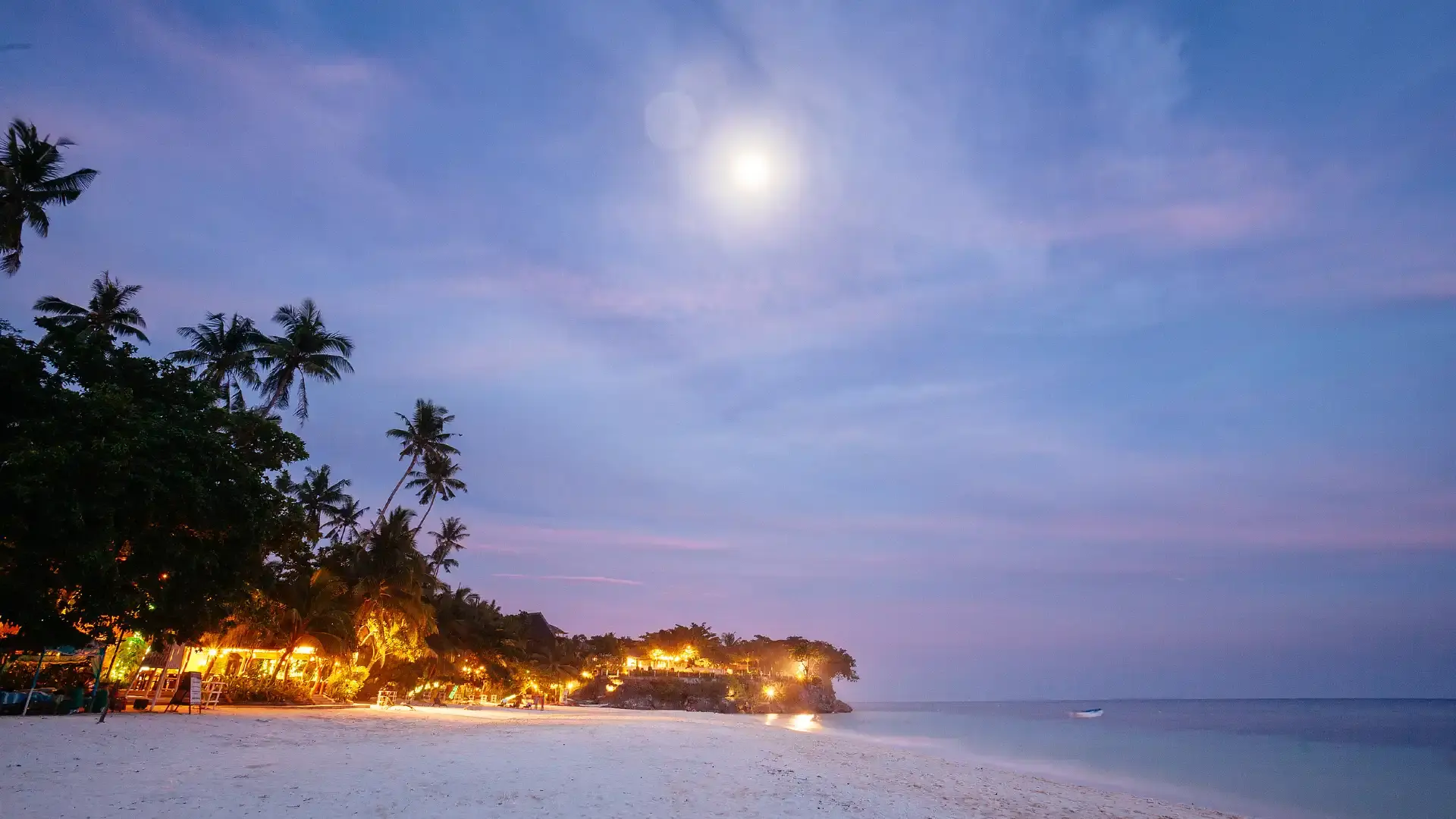Hotels near Alona Beach