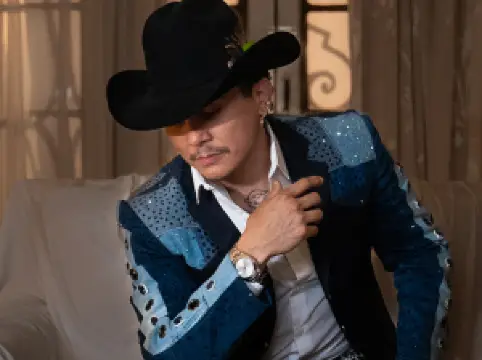 롤리 | Edwin Luna y La Trakalosa de Monterrey & Los Dareyes De La Sierra & El Fantasma 보여주다