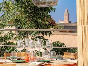 Le Slimana Restaurant & Rooftop