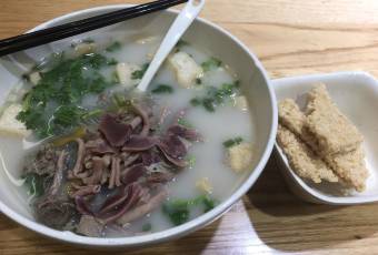 鴨得堡老鴨湯·鴨血粉絲（豐富路店）張用戶圖片