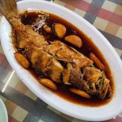 MINGUOHAIXIANJIAOZILOU User Photo