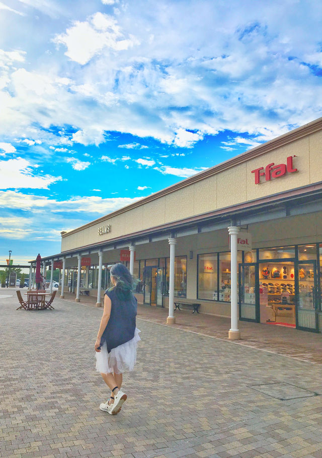 【東京來往機前好去處| Outlet| 寺廟】