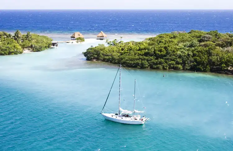Hotels With Wi-Fi in Honduras