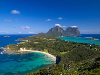 Direct flight from Ayers Rock to Lord Howe Island tickets
