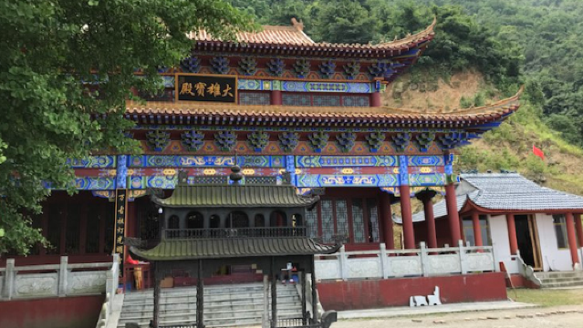Denglan Temple, Liangshan Mountain