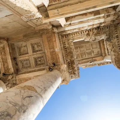 Отели рядом с достопримечательностью «Odeon»