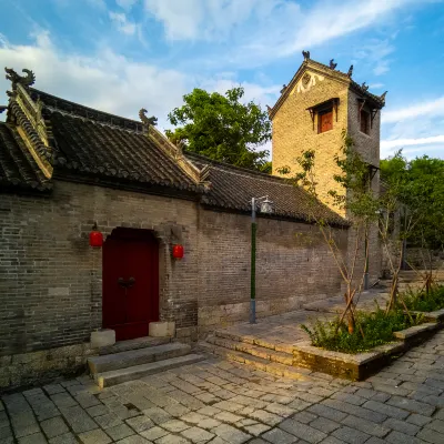 Hotels in Xuzhou With Swimming Pools