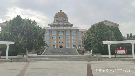 鶴壁市博物館