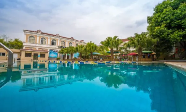 Mount Luofu Conference Center and Hot Springs Resort