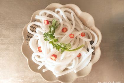 香阁楼蒸汽石锅鱼(名山蒙顶山店)