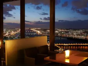 Top 5 Restaurants for Views & Experiences in Seoul