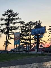 Beavers Bend Marina