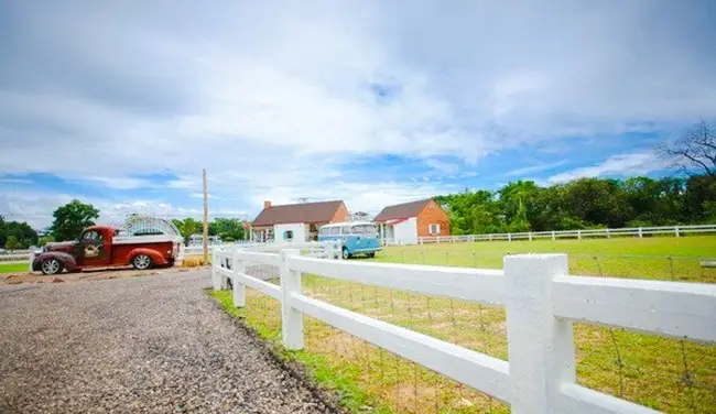 1_Zucata Sheep Farm