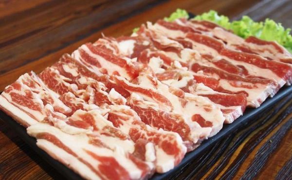 MING DONG KAO ROU GUAN