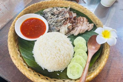 楠湾傣·傣家撒撇米线