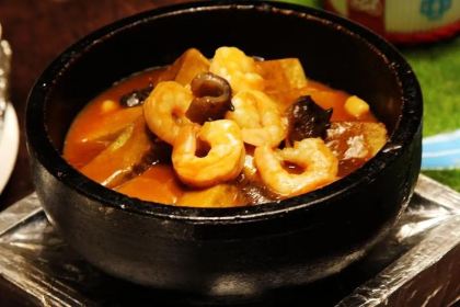 ZHEN Chinese Restaurant