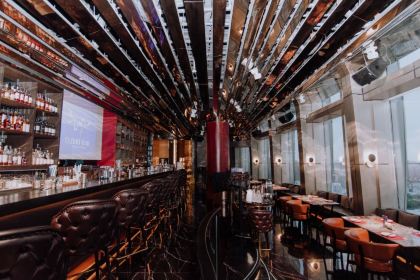 Nine Club move鹿崖