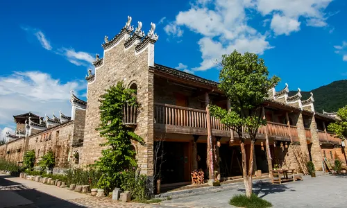 Li River Craftsman Village