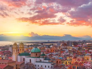 Voli Salamanca Cagliari diretti