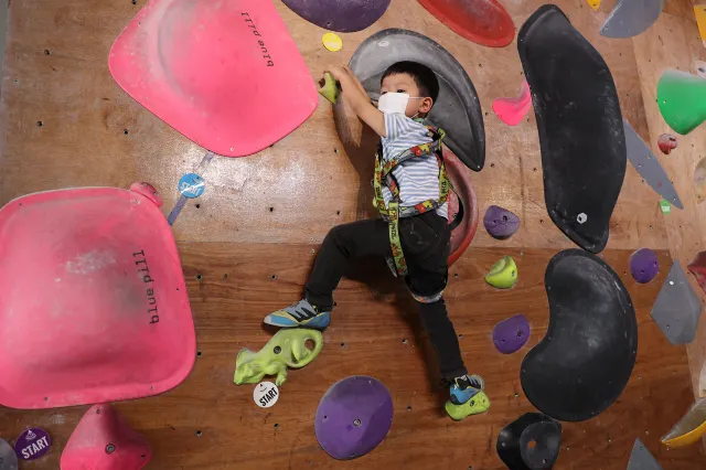 【攀石好去處】 體驗全天候攀石樂趣  2025香港室內攀石場大集合 